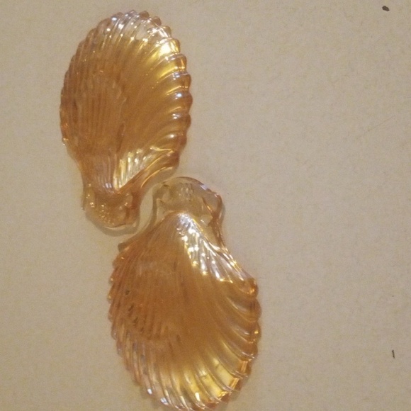 Set of 2 Vintage MARIGOLD CARNIVAL GLASS/Luster Ware Clam Shell-Shaped Dishes - Picture 5 of 5